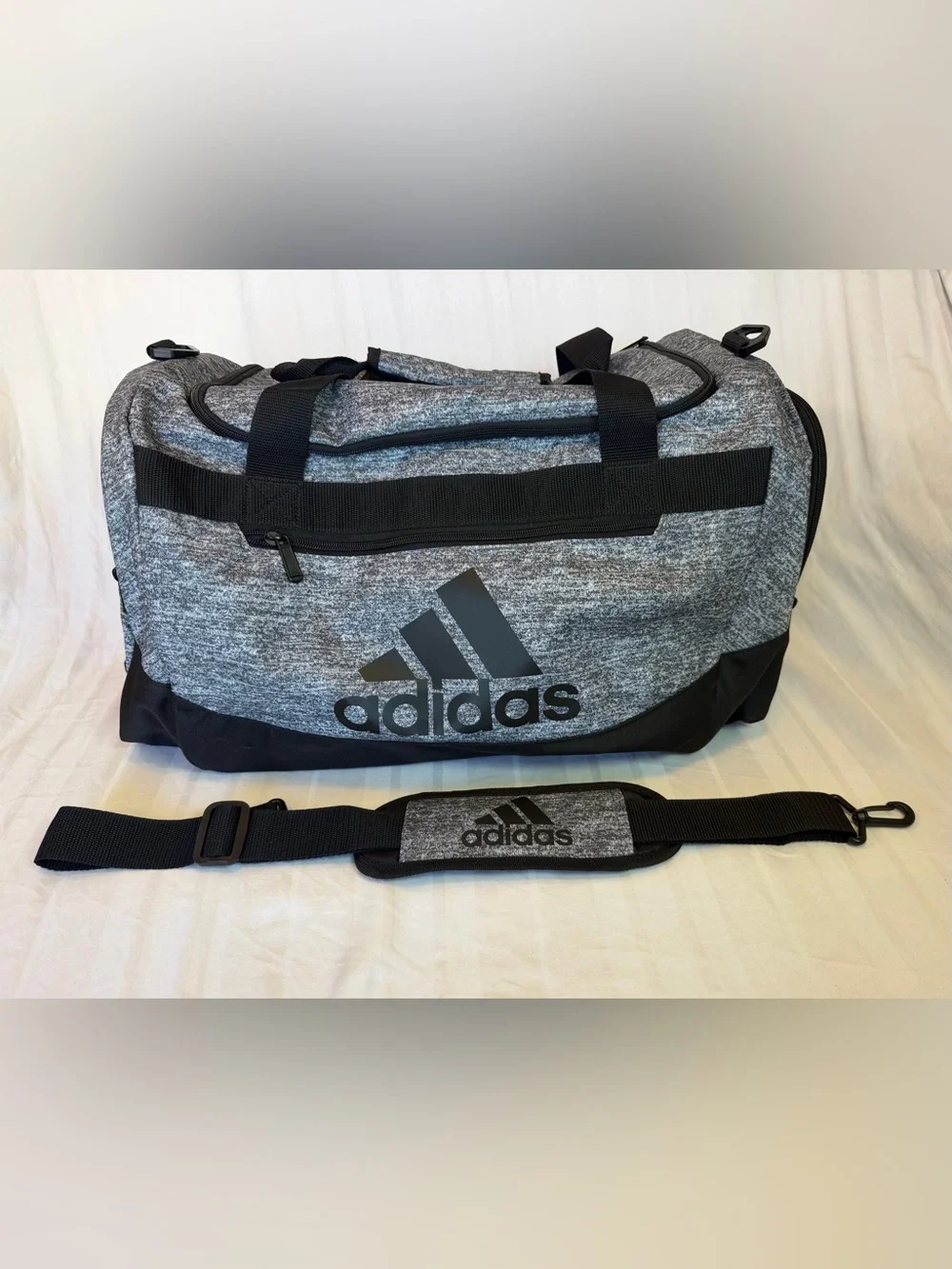 Adidas Defender IV Small Duffel Bag Gray / Black EUC Travel & Gym